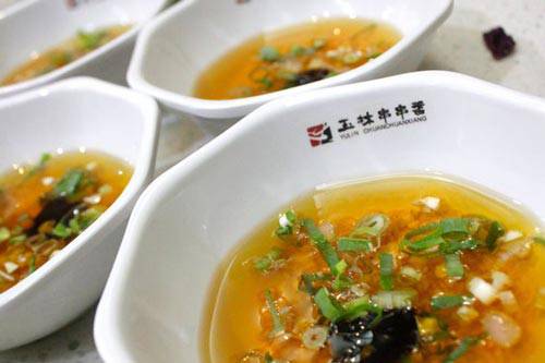 火锅油碟做法